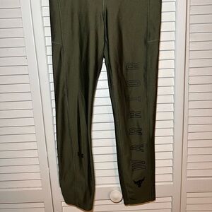 Under Armour Project rock "warrior" compression crop legging